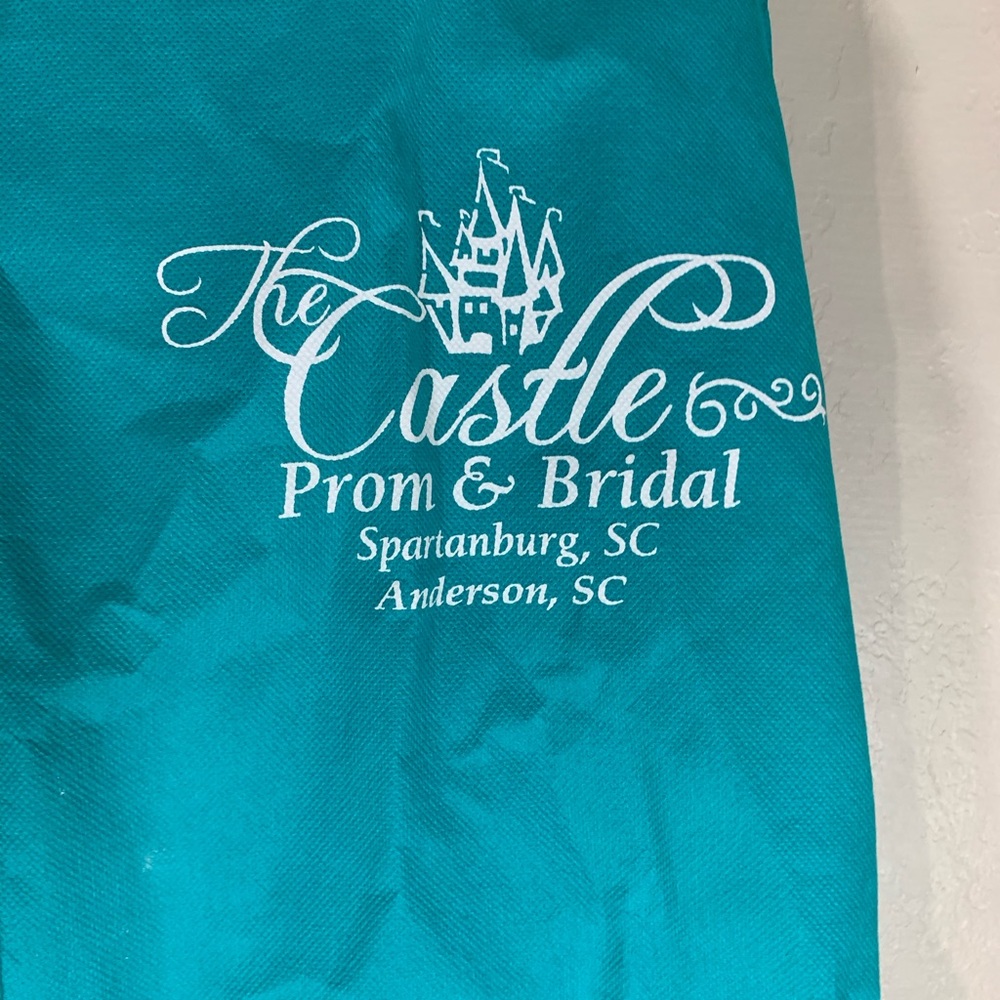 Prom Dress Size 6 - Picture 9 of 16